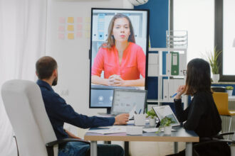 AI Meeting Assistants Improve Workplace Collaboration