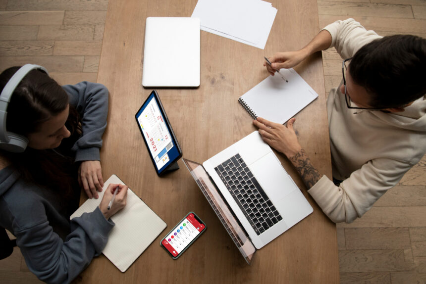 Digital Workplace Platforms Continue to Improve Employee Collaboration