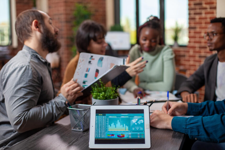 Conversation Intelligence Helps Sales and Marketing Teams Improve Performance